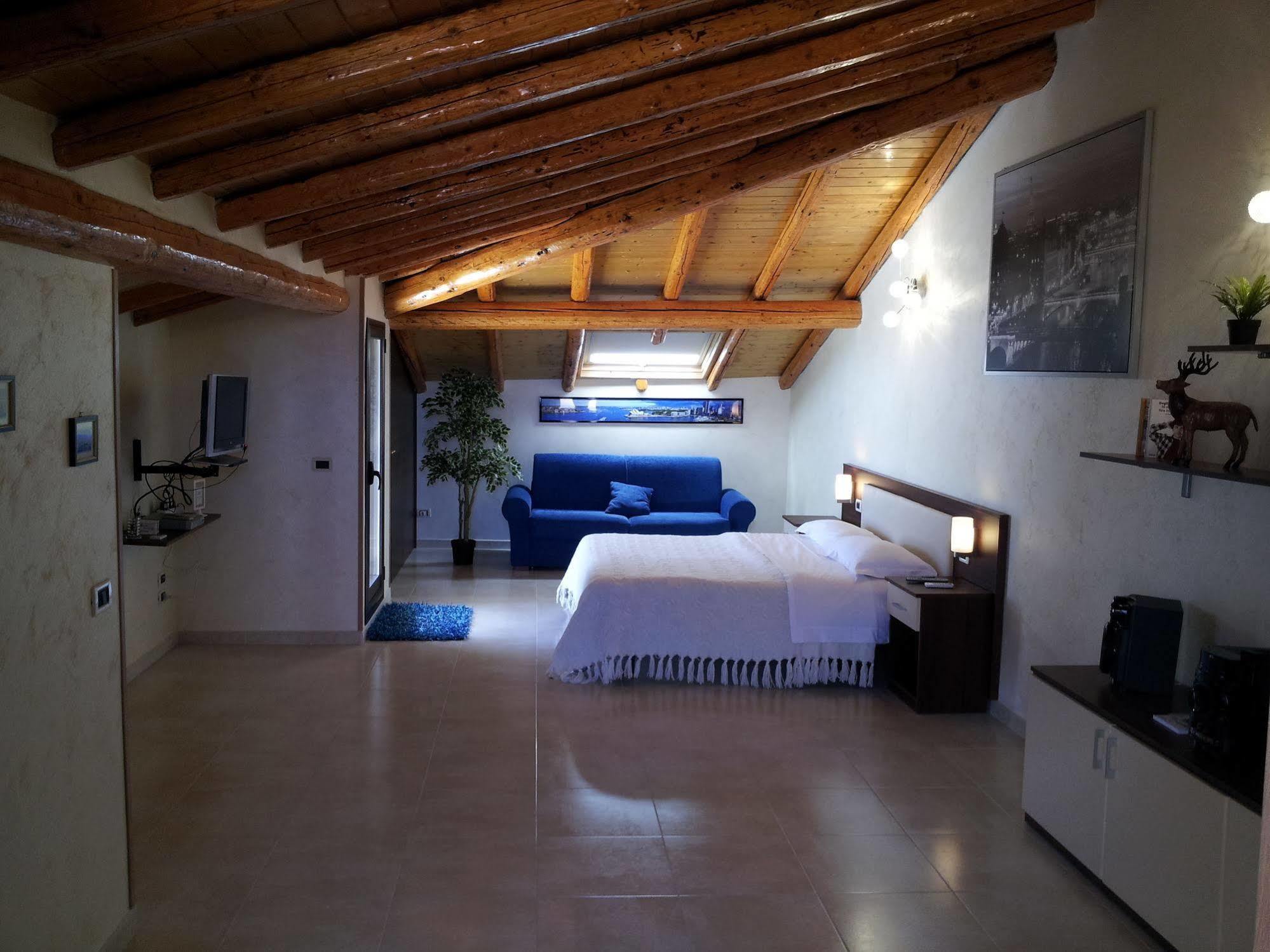 B&B Suite Viagrande Ngoại thất bức ảnh